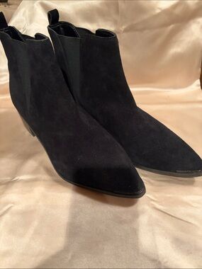 Nine West Black Suede Chelsea Ankle Boots NWOT